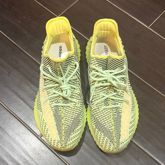 Adidas men’s Yeezy boost 350 Men's Shoes in Yellow and Black size 13 - Picture 1 of 7